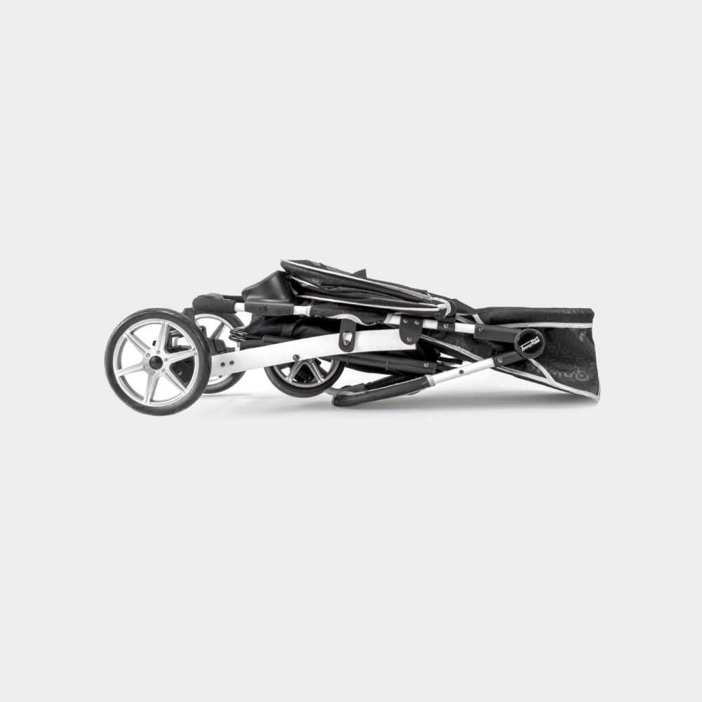 en_innopet-hondenbuggy-monaco-zwart-ingeklapt